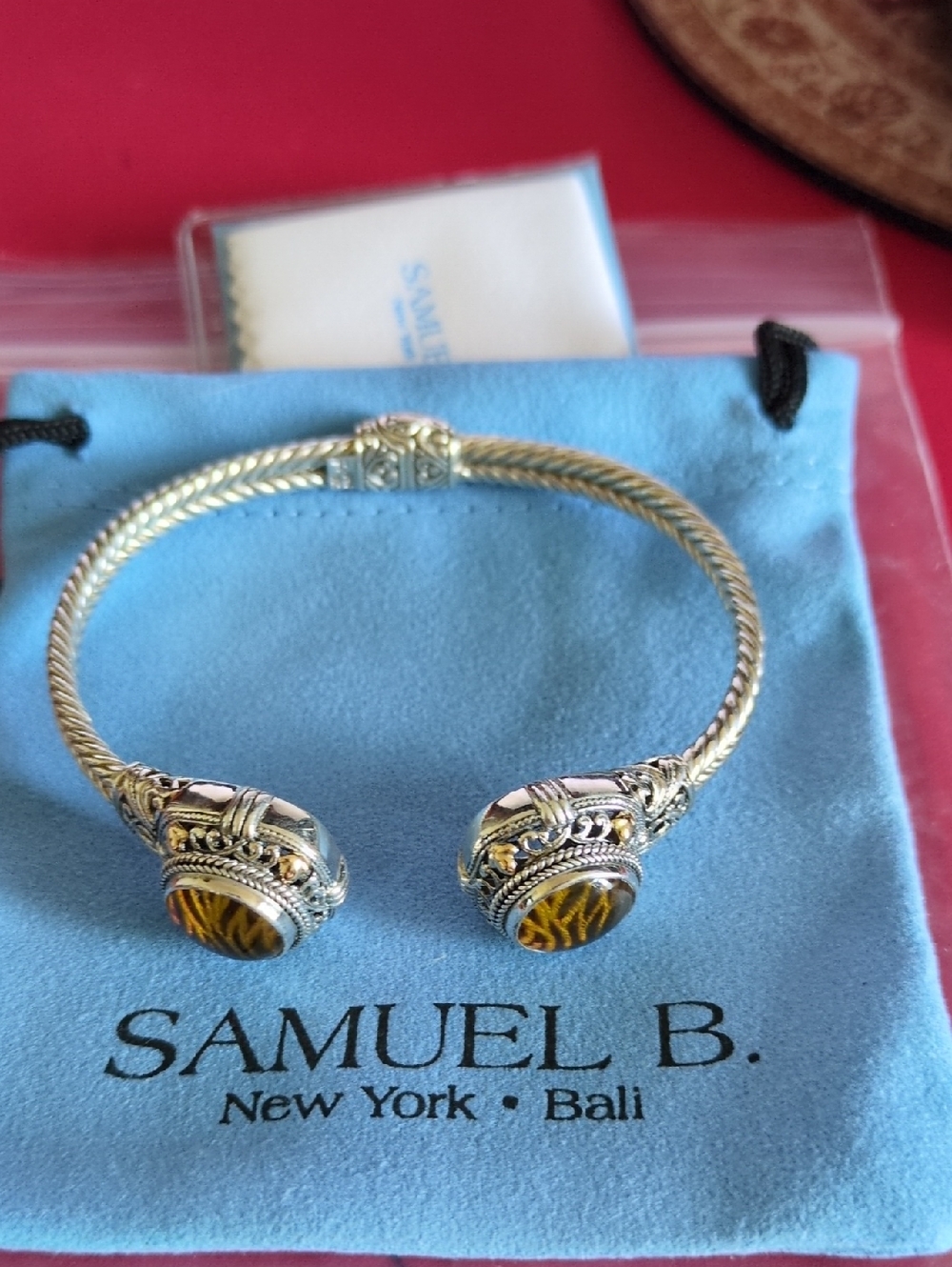 NWOT Samuel B. Silver Open Cuff Bracelet with Amber Stones